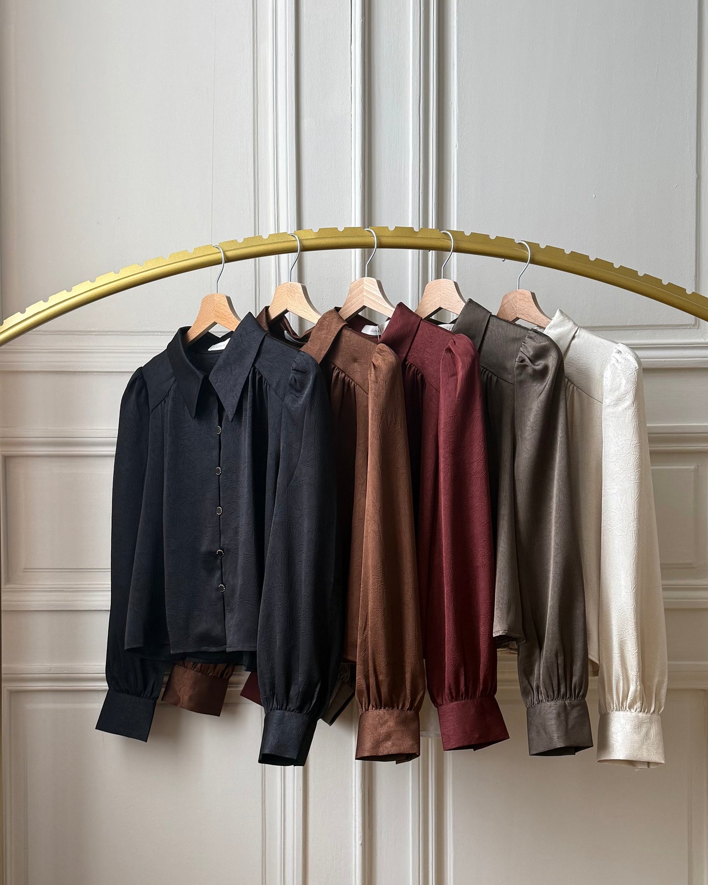 Chemise satinée Noire