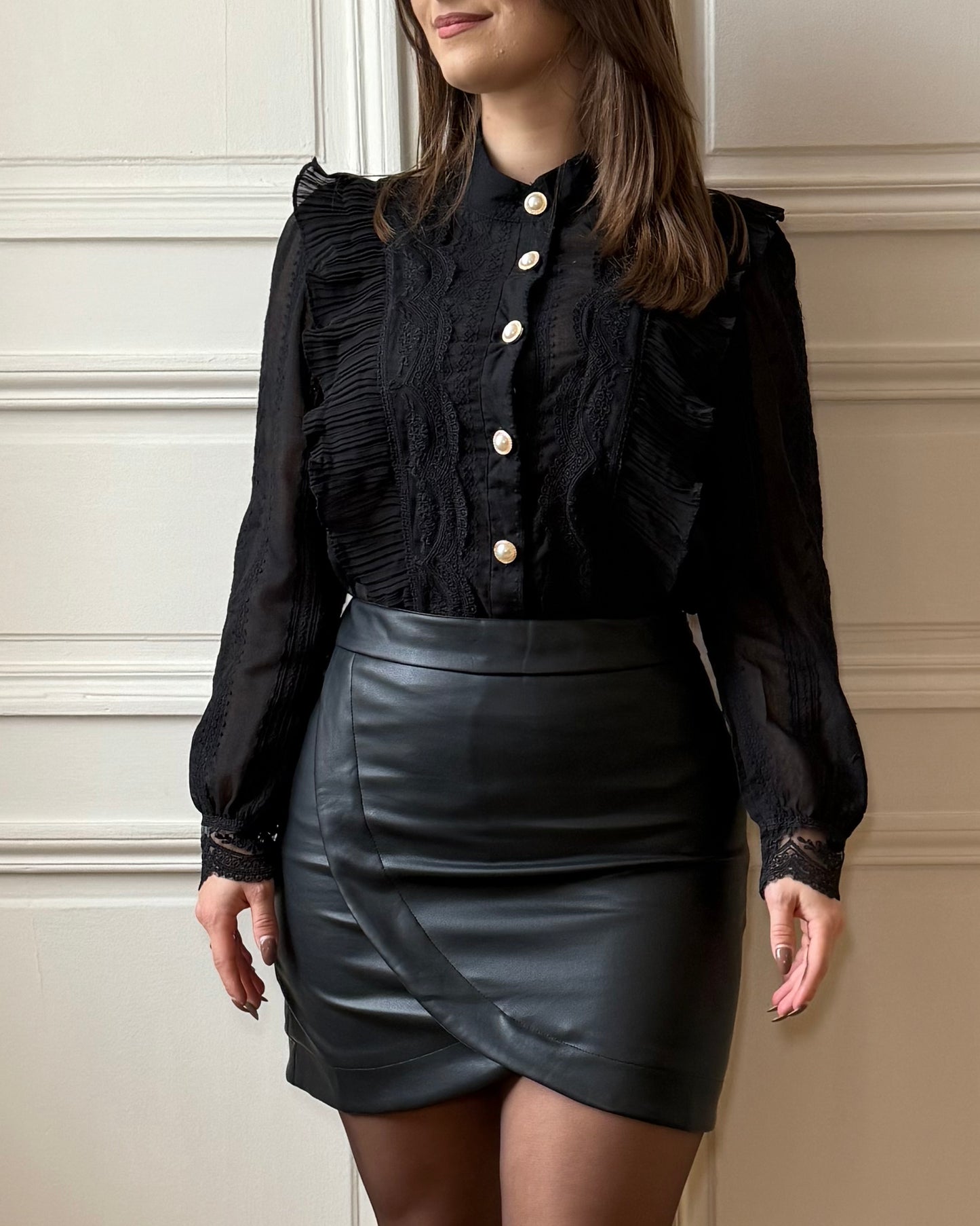 Chemise à boutons en perles